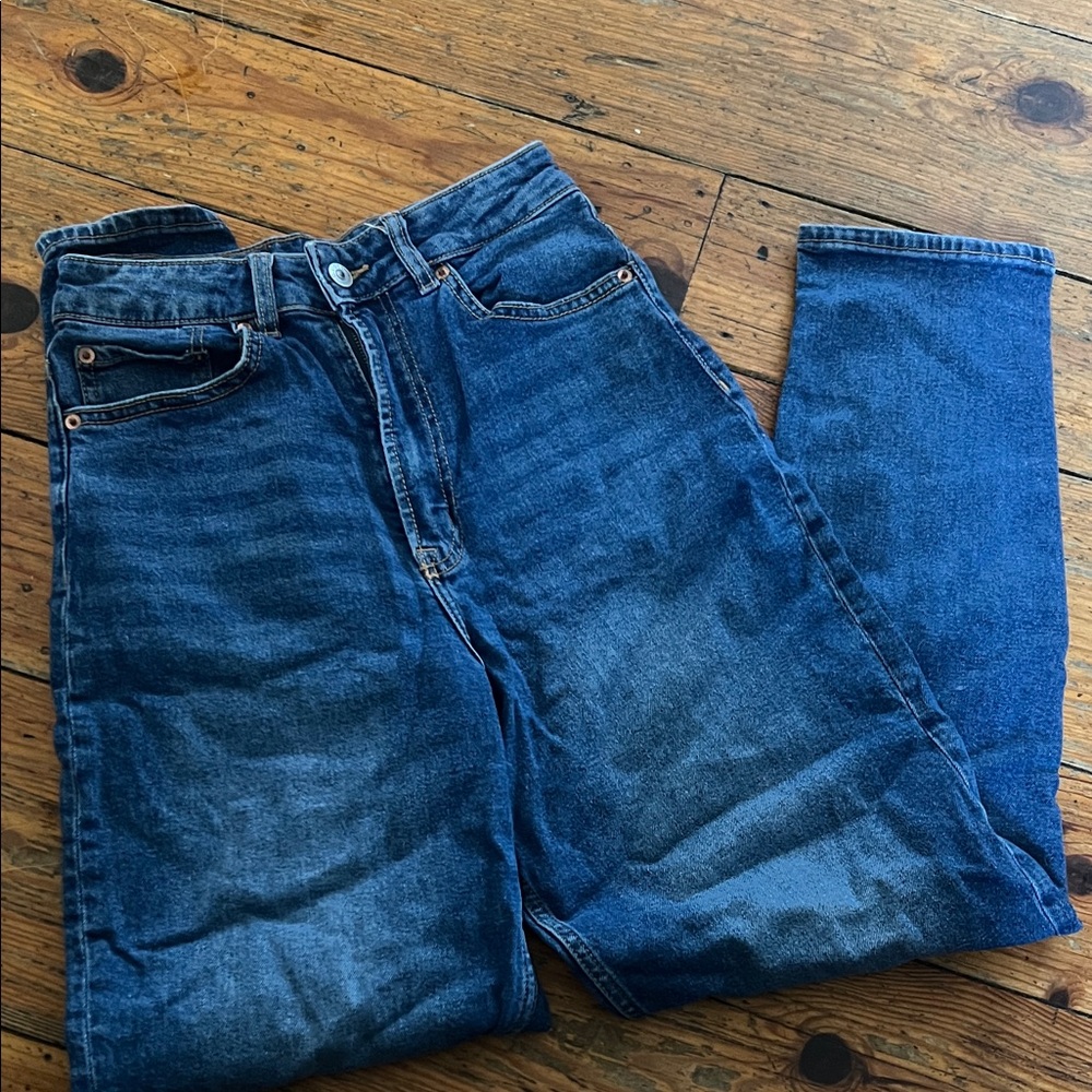 Divided Relaxed Fit Blue Jeans